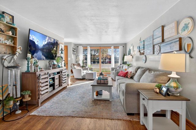 2112 S ONEIDA STREET, Green Bay, WI 54304