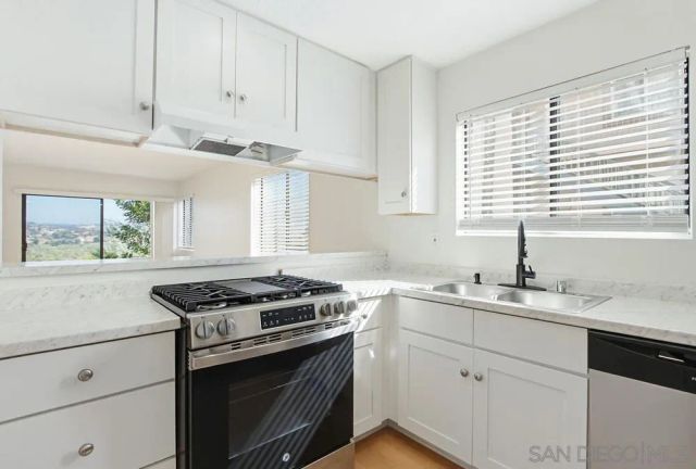 32024 Del Cielo Oeste 19, Bonsall, CA 92003