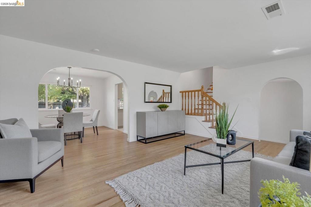 Image 10 of property listing at 1848 Polk ST, Concord, CA 94521