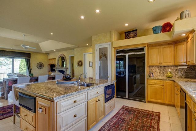 13320 Oakstream Rd, Plymouth, CA 95669