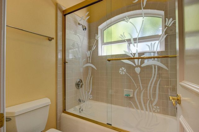 13320 Oakstream Rd, Plymouth, CA 95669