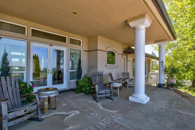 13320 Oakstream Rd, Plymouth, CA 95669