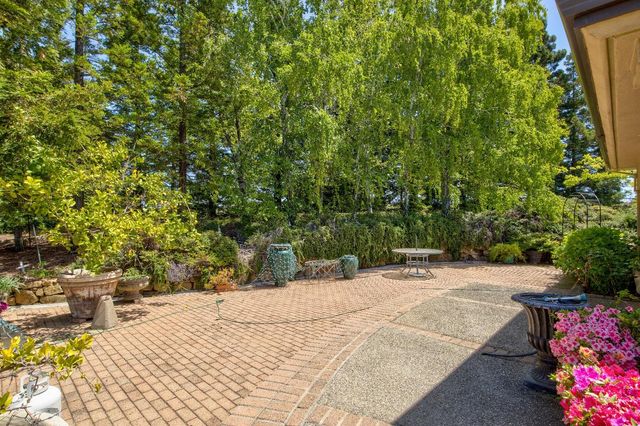13320 Oakstream Rd, Plymouth, CA 95669