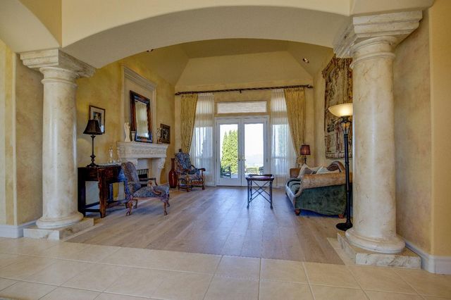 13320 Oakstream Rd, Plymouth, CA 95669