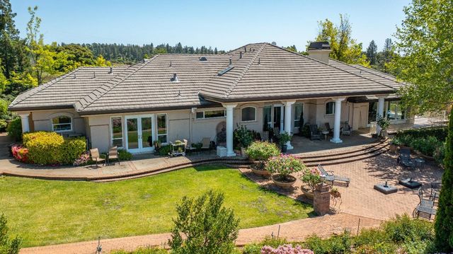 13320 Oakstream Rd, Plymouth, CA 95669