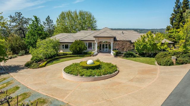 13320 Oakstream Rd, Plymouth, CA 95669