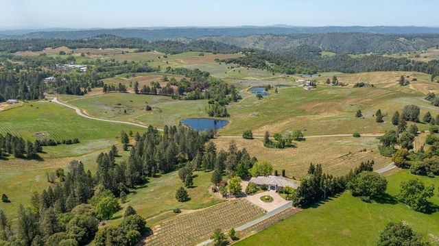 13320 Oakstream Rd, Plymouth, CA 95669
