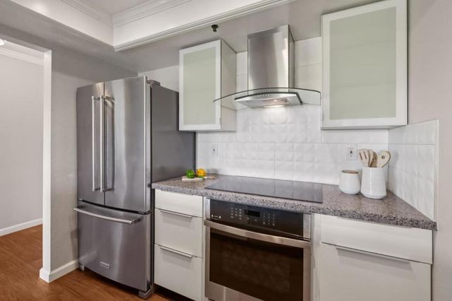 410 Sheridan Avenue 446, Palo Alto, CA 94306