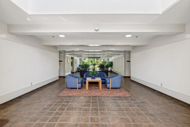 410 Sheridan Avenue 446, Palo Alto, CA 94306