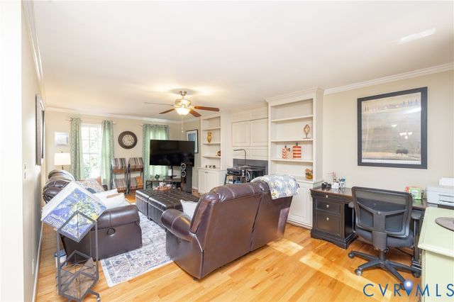 312 Michaux Crossing Ln, Midlothian, VA 23113