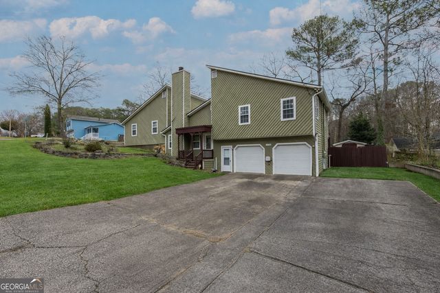 3720 Quail Hollow Trail, Snellville, GA 30039