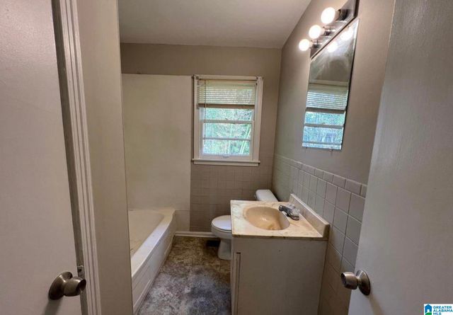 400 DALTON DRIVE, Birmingham, AL 35215