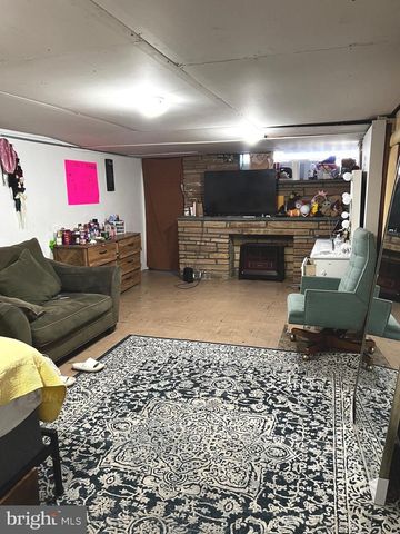 1250 UNRUH AVE, Philadelphia, PA 19111