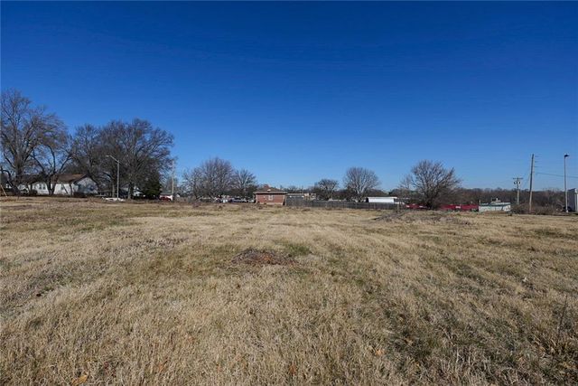 4423 Crysler Avenue, Kansas City, MO 64133