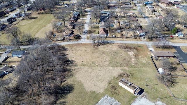 4423 Crysler Avenue, Kansas City, MO 64133