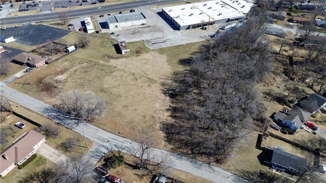 4423 Crysler Avenue, Kansas City, MO 64133