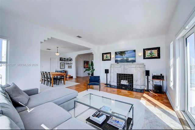 4035 N Meridian Ave PH, Miami Beach, FL 33140