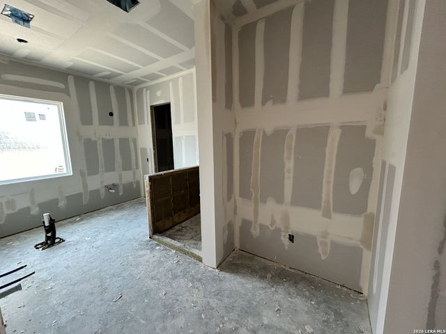 3716 Moru Oak Drive, Seguin, TX 78155