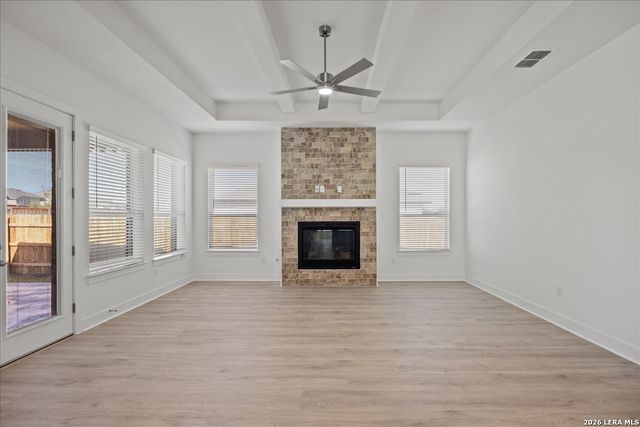 3716 Moru Oak Drive, Seguin, TX 78155