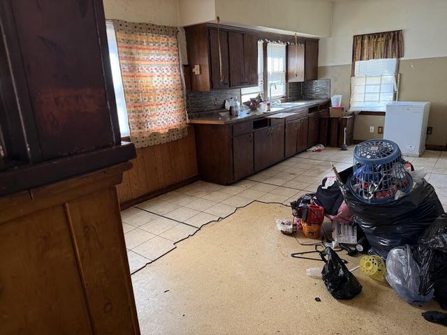 4745 N 48th STREET, Milwaukee, WI 53218