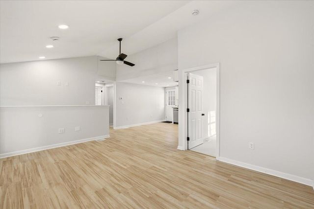 9 Blissful Lane, East Wareham, MA 02538