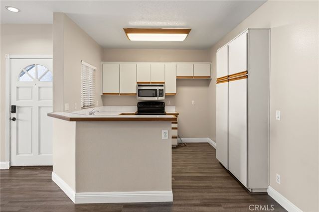 12042 Sylvan River 4, Fountain Valley, CA 92708