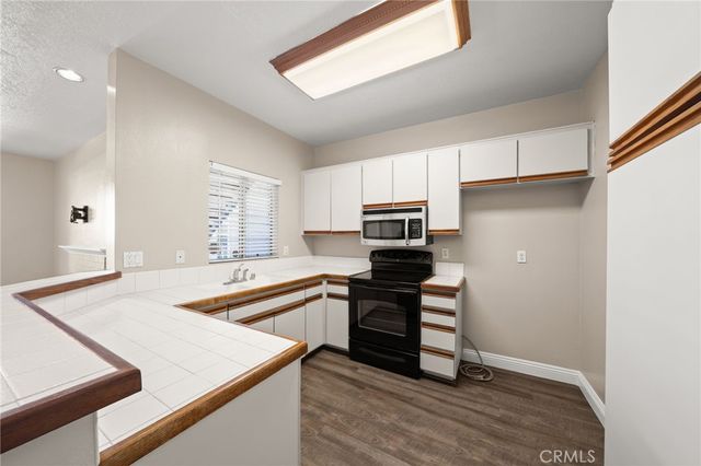 12042 Sylvan River 4, Fountain Valley, CA 92708