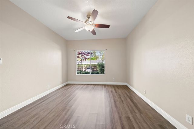 12042 Sylvan River 4, Fountain Valley, CA 92708