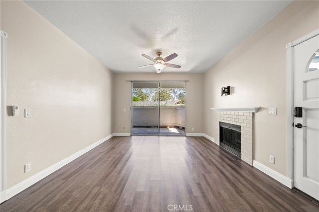 12042 Sylvan River 4, Fountain Valley, CA 92708