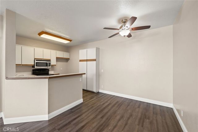 12042 Sylvan River 4, Fountain Valley, CA 92708