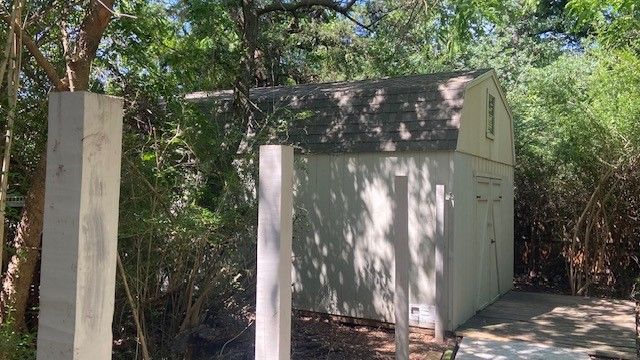 2105 Cherrywood Lane, Denton, TX 76209