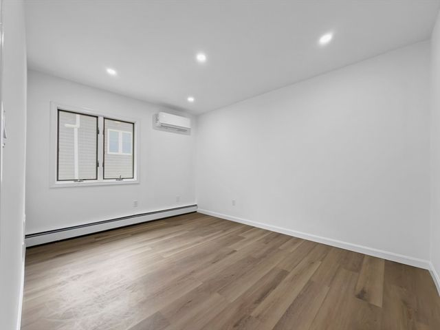 75 Brookings St 2, Medford, MA 02155