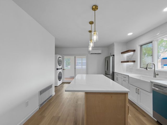 75 Brookings St 2, Medford, MA 02155