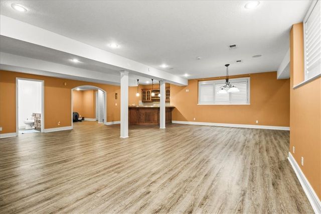 713 NE DICK HOWSER Court, Lee's Summit, MO 64064