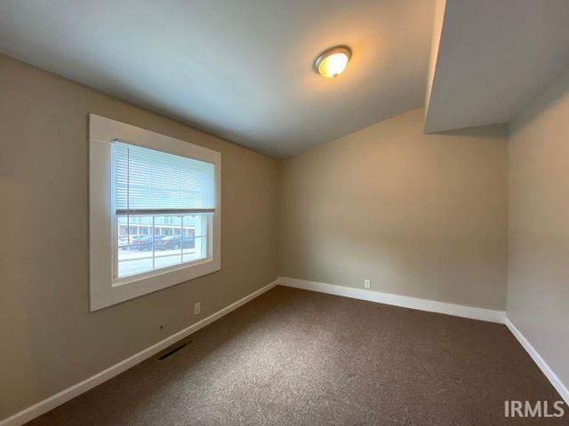 811 N Grant Street, Bloomington, IN 47408