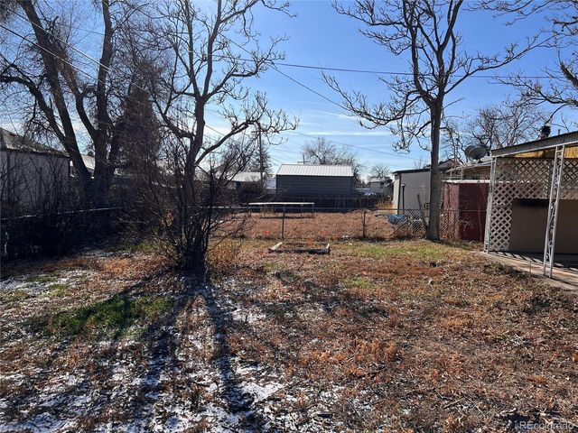 930 Nome Street, Aurora, CO 80010