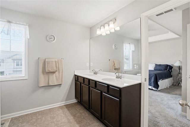 153 Auburn Crossing Drive, Auburn, GA 30011
