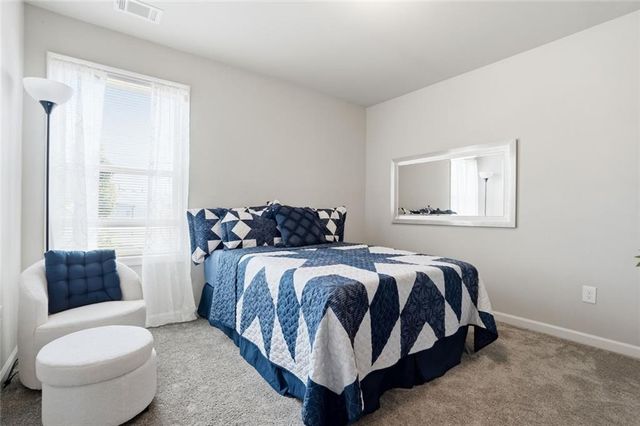 153 Auburn Crossing Drive, Auburn, GA 30011