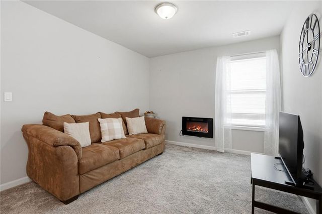 153 Auburn Crossing Drive, Auburn, GA 30011