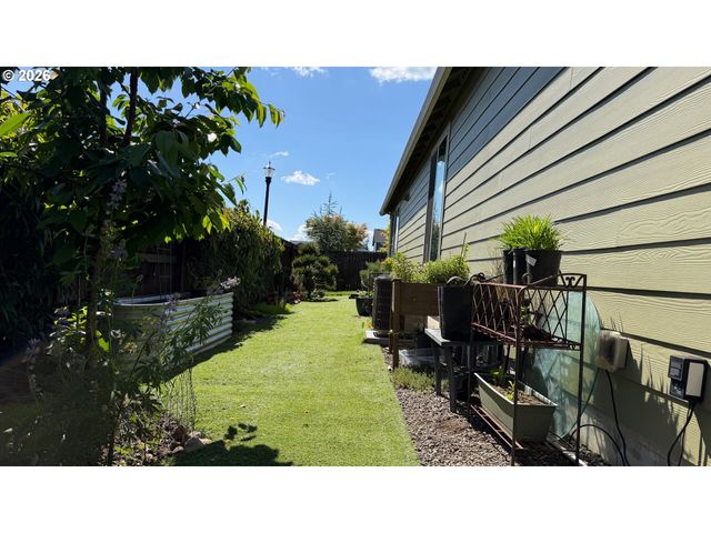 11214 Ne 136TH Ave, Vancouver, WA 98682