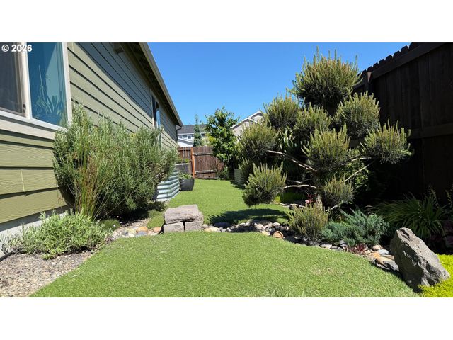 11214 Ne 136TH Ave, Vancouver, WA 98682