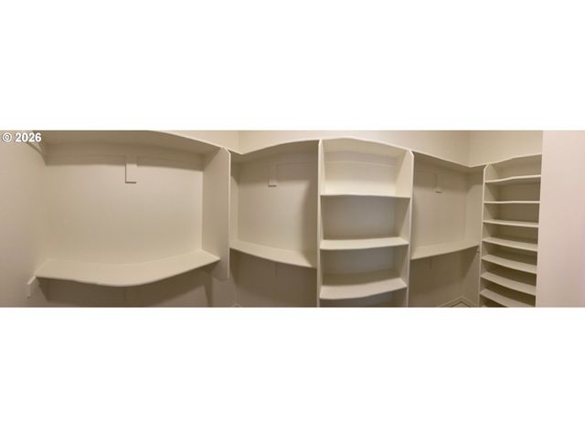 11214 Ne 136TH Ave, Vancouver, WA 98682