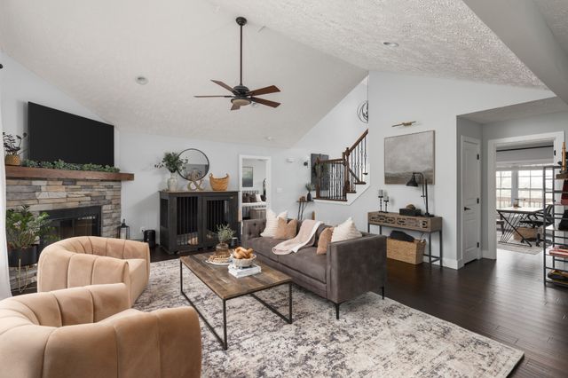 714 Eastland Ln, Lebanon, TN 37090