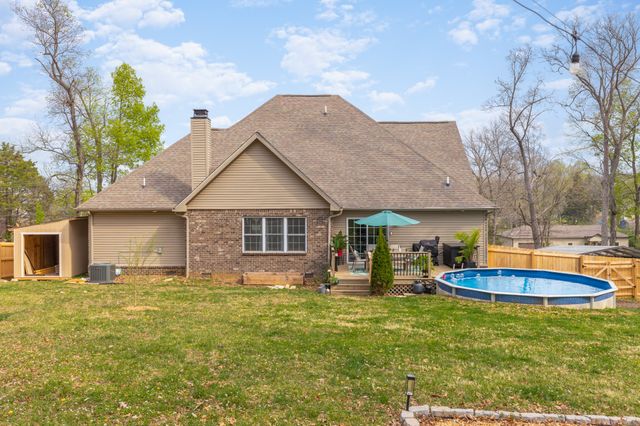 714 Eastland Ln, Lebanon, TN 37090