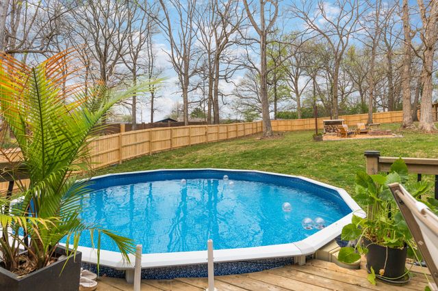 714 Eastland Ln, Lebanon, TN 37090