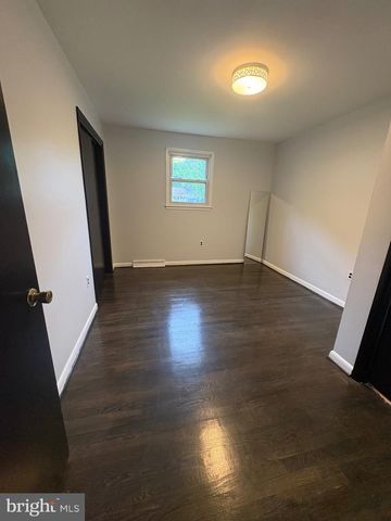 6003 JOYCE DR, Temple Hills, MD 20748