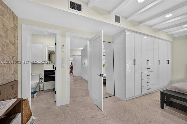 6750 SW 74th St, South Miami, FL 33143