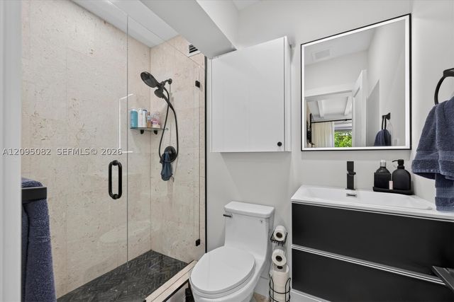 6750 SW 74th St, South Miami, FL 33143