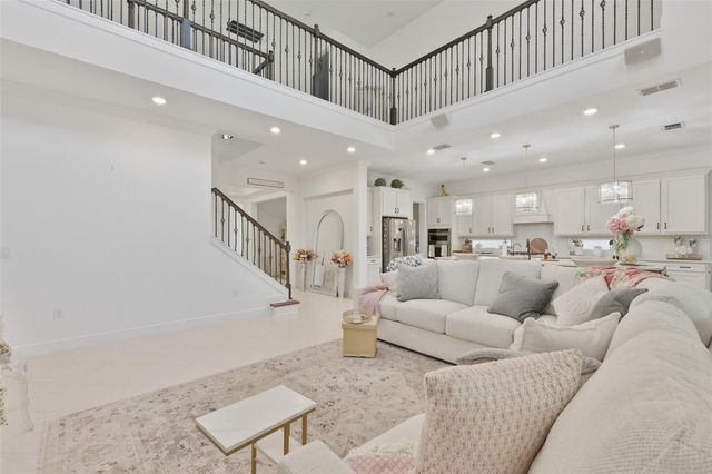 11481 OWASEE TRAILS PLACE, Riverview, FL 33569