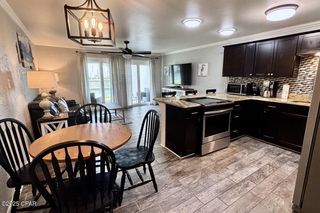 8727 Thomas Drive, D5, Panama City Beach, FL 32408